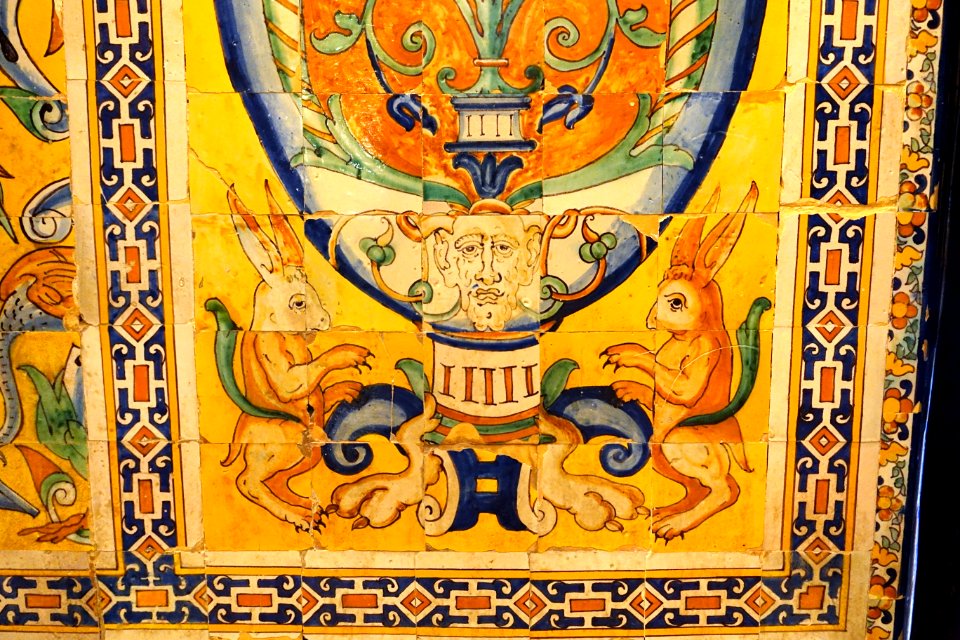 Azulejo with rabbits - Alcázar of Seville, Spain - DSC07462