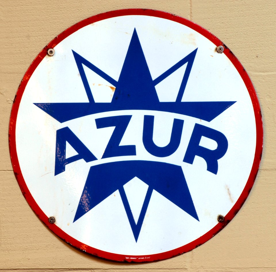Azur enamel advert sign at the den hartog ford museum pic-081
