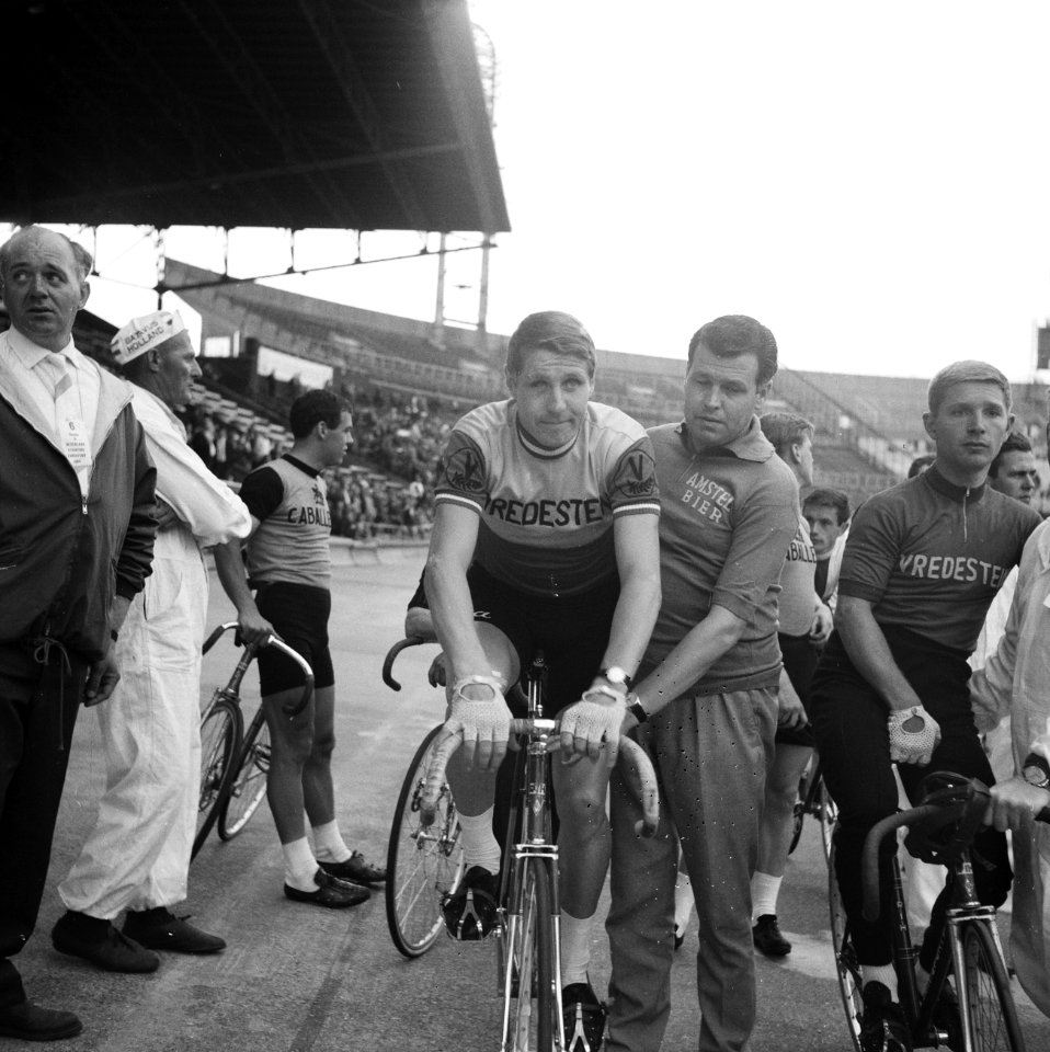 Avondzesdaagse in Olympisch Stadion , Peter Post, Bestanddeelnr 916-5349