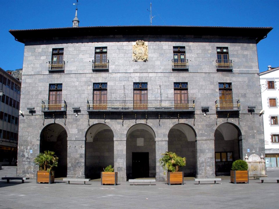 Azkoitia - Ayuntamiento 2