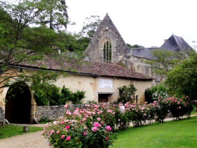 Béruges (Vienne) Abbaye du Pin