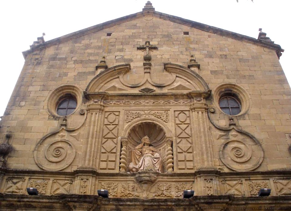 Ayerbe - Iglesia de San Pedro 2