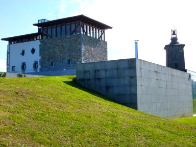 Axpe (Busturia) - Torre Madariaga y Centro de Biodiversidad de Euskadi 05