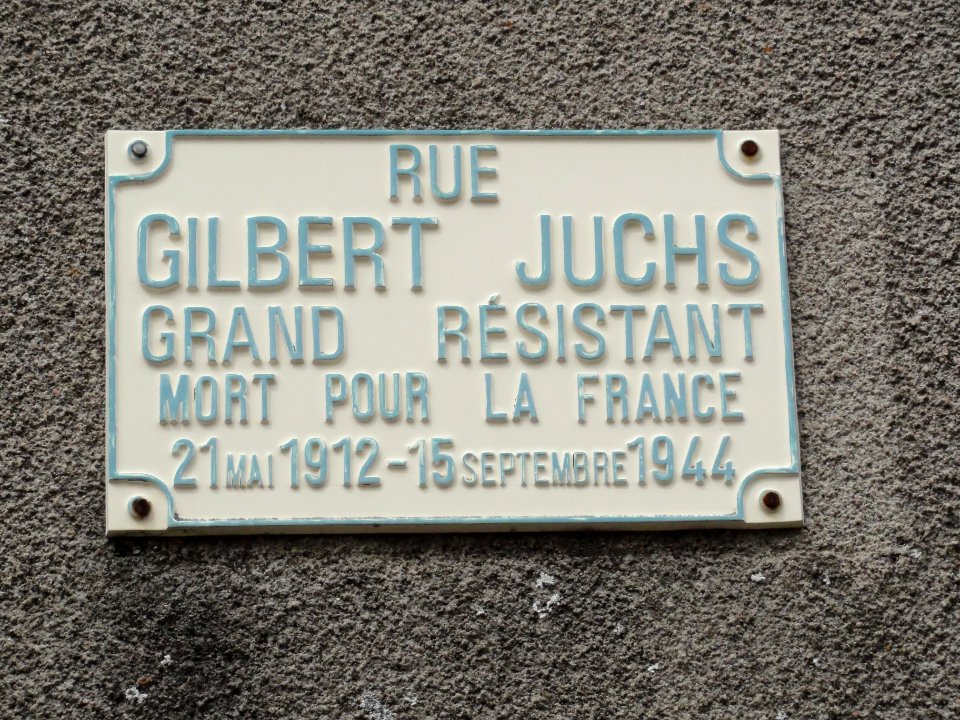 Avricourt (M-et-M) plaque rue Gilbert Juchs, mort pour la France 1944