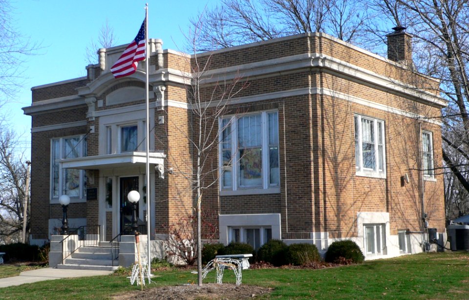 Ayer Public Library from SW 1