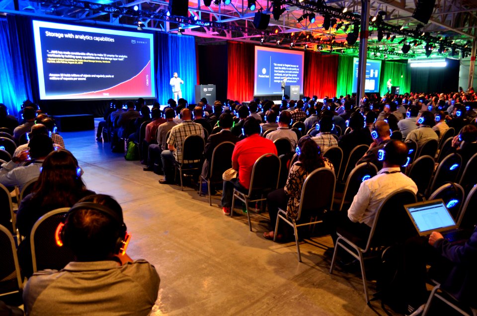 AWSTorontoSummit2018-16