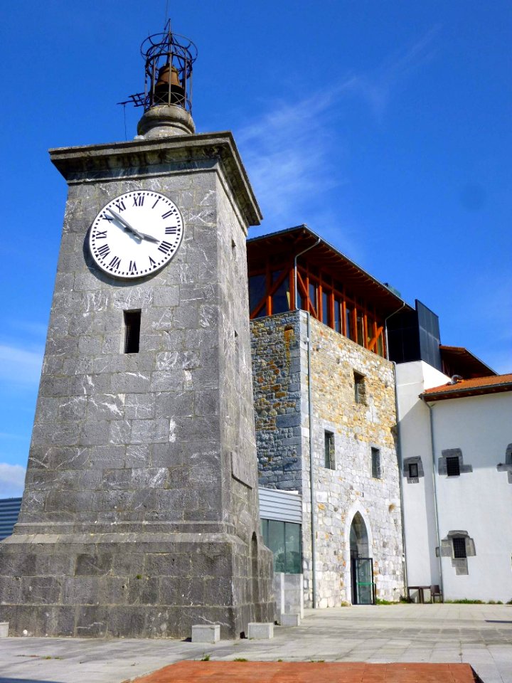 Axpe (Busturia) - Torre Madariaga y Centro de Biodiversidad de Euskadi 14