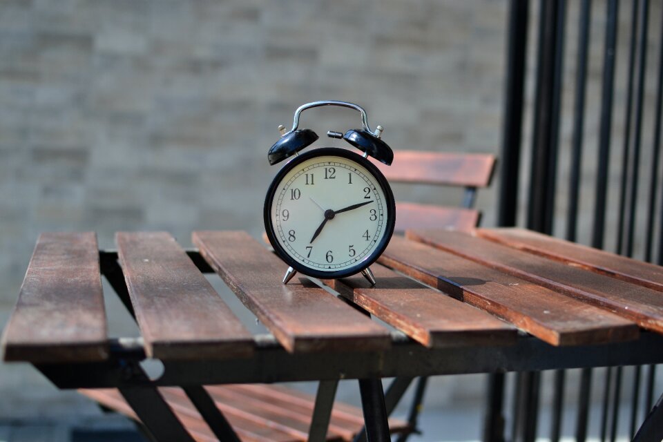 Table time gray time