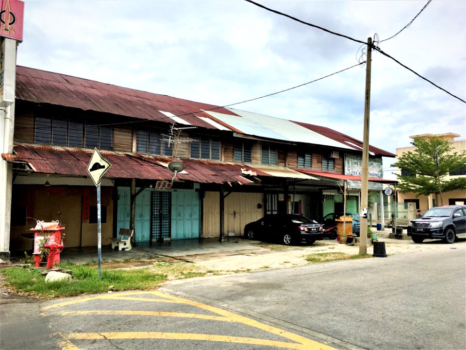 Ayer Tawar New Village 4
