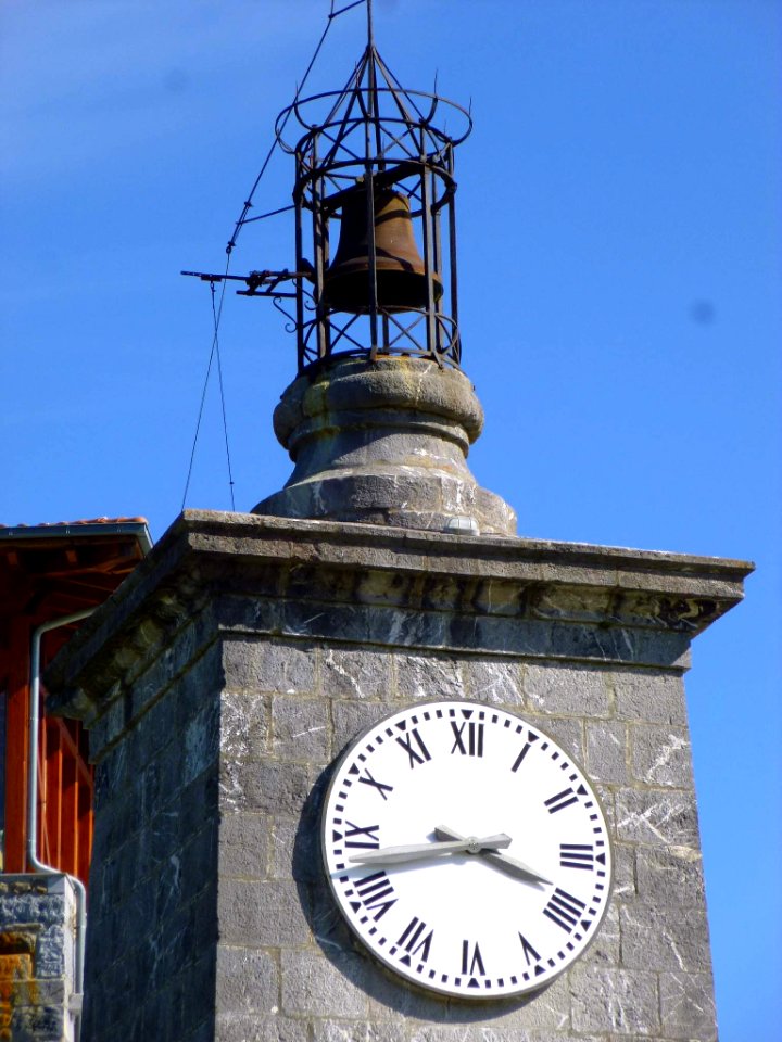 Axpe (Busturia) - Torre Madariaga y Centro de Biodiversidad de Euskadi 10