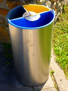Axpe (Busturia) - reciclaje de residuos 4