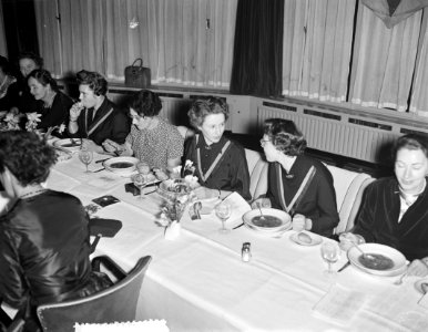AVSV Dispuut Artemis receptie en diner, Bestanddeelnr 906-9915
