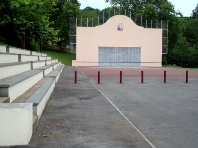 Ayherre (Pyr-Atl, Fr) fronton