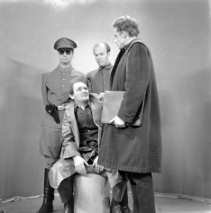 AVRO-TV Antique met onder andere E.L. Andersen Ton Lutz en Andre van den Heuvel, Bestanddeelnr 913-6995