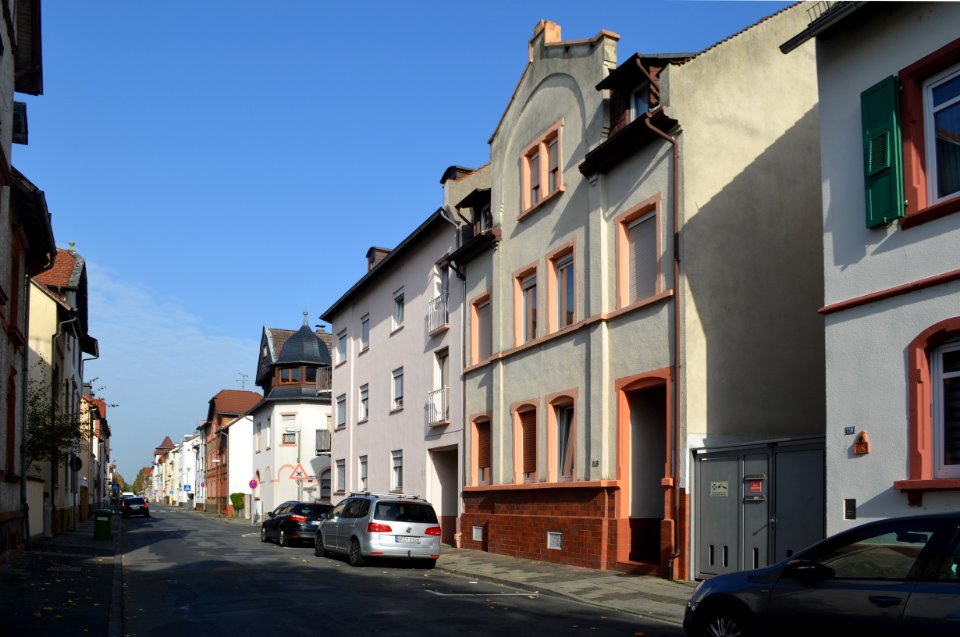 Bürgel, Von-Behring-Straße 118 abwärts