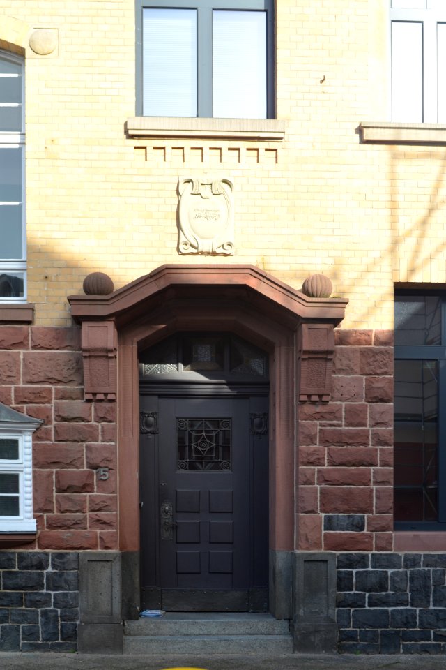 Bürgel, Gerhard-Becker-Straße 15 (2)