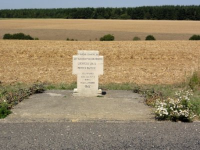 Avocourt (Meuse) mémorial volontaires 1944