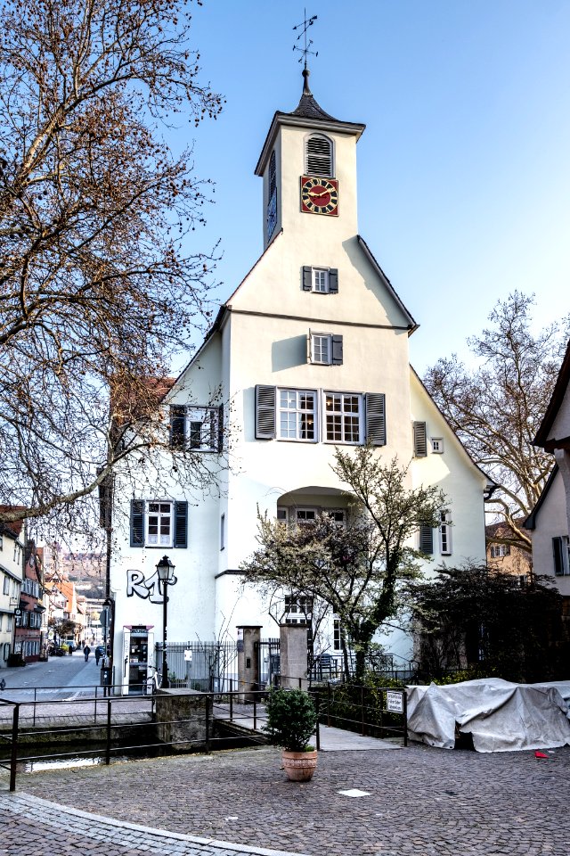 Bürgerheim Tübingen gesehen von der Krummen Brücke 2019