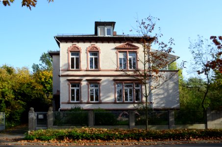 Bürgel, Offenbacher Straße 84