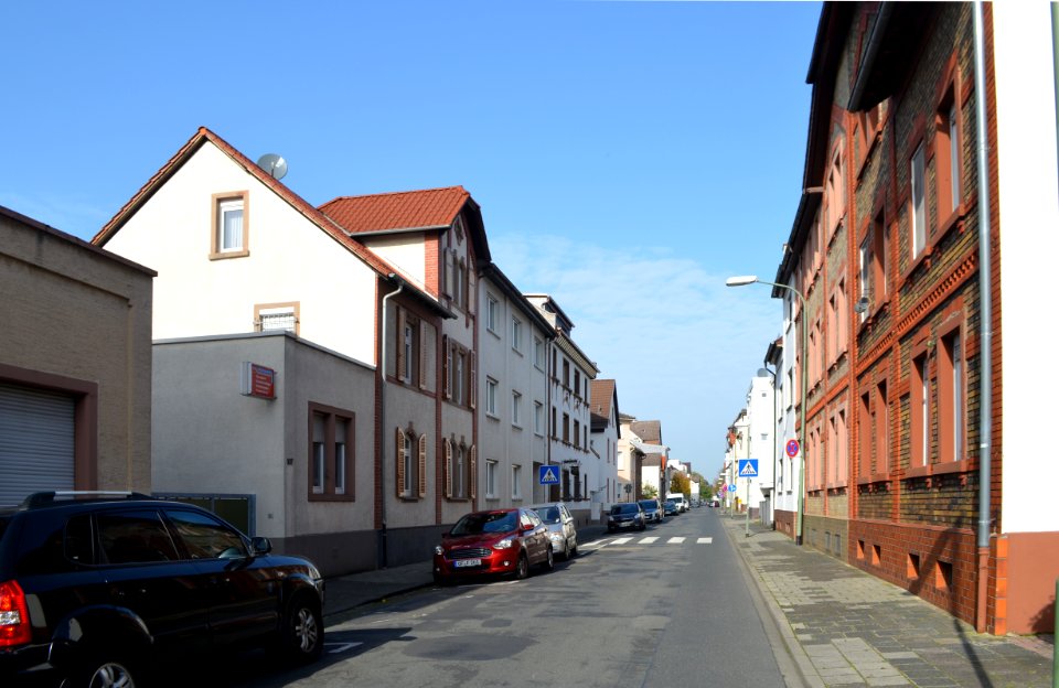 Bürgel, Von-Behring-Straße 107 abwärts