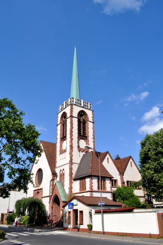 Bürgel, Kirche