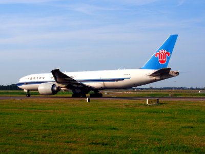 B-2071 China Southern Airlines Boeing 777-F1B - cn 37309, taxiing 22july2013 pic-011