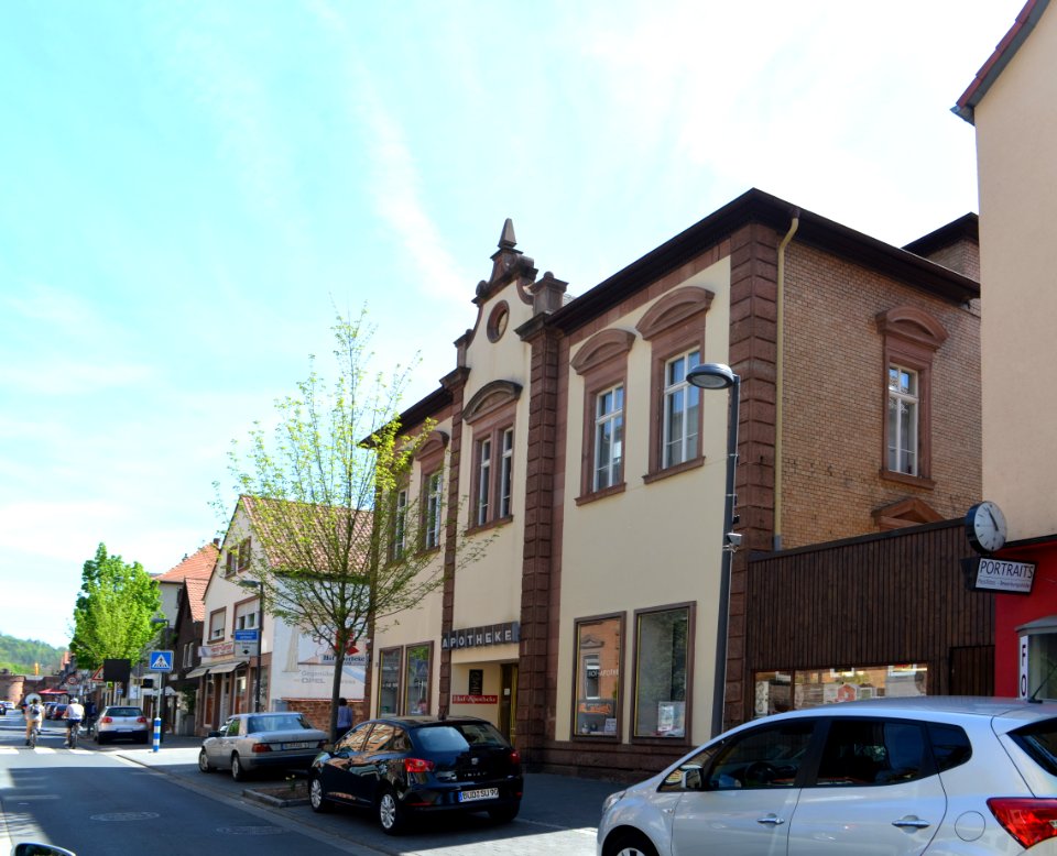 Büdingen, Bahnhofstraße 4