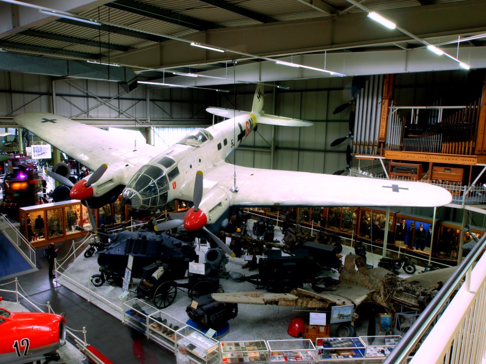B.2I-82 (5J+GN) Heinkel He.111E pic5