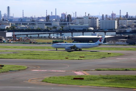 B-1073 RJTT 3