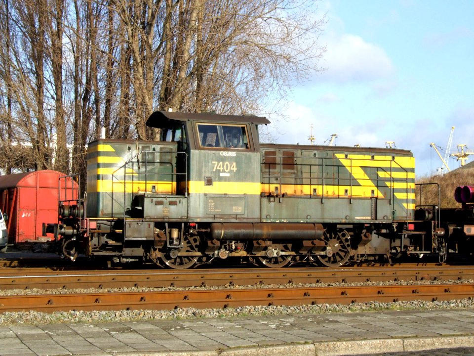 B 7404 Osiris pic1
