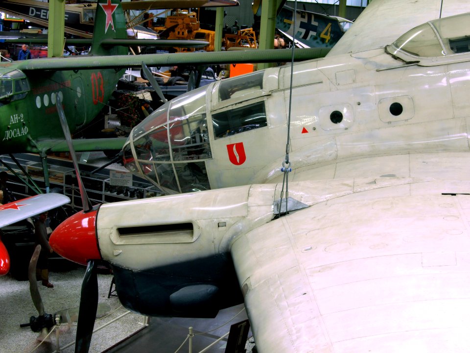 B.2I-82 (5J+GN) Heinkel He.111E pic9