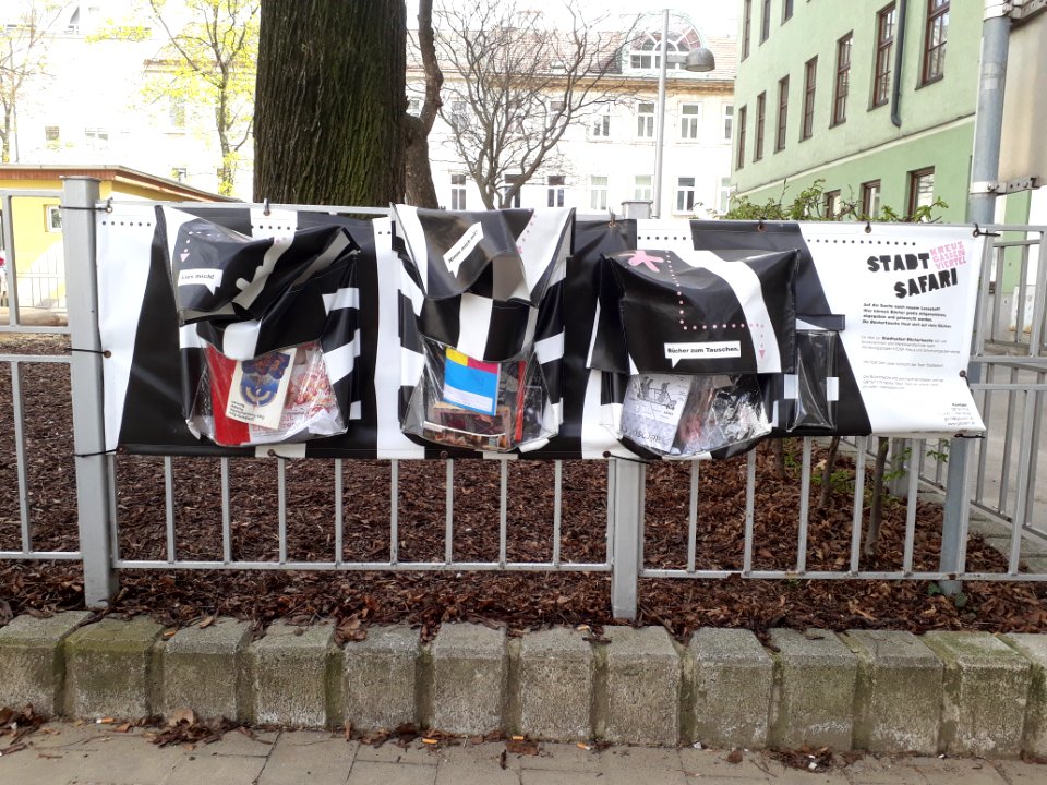 Büchertasche Johann-Nepomuk-Vogl-Platz 1180 Wien