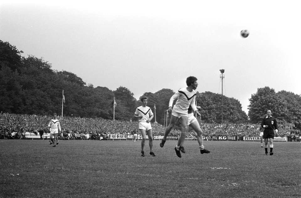 AZ 67 tegen Volendam 0-0, Bestanddeelnr 922-4810
