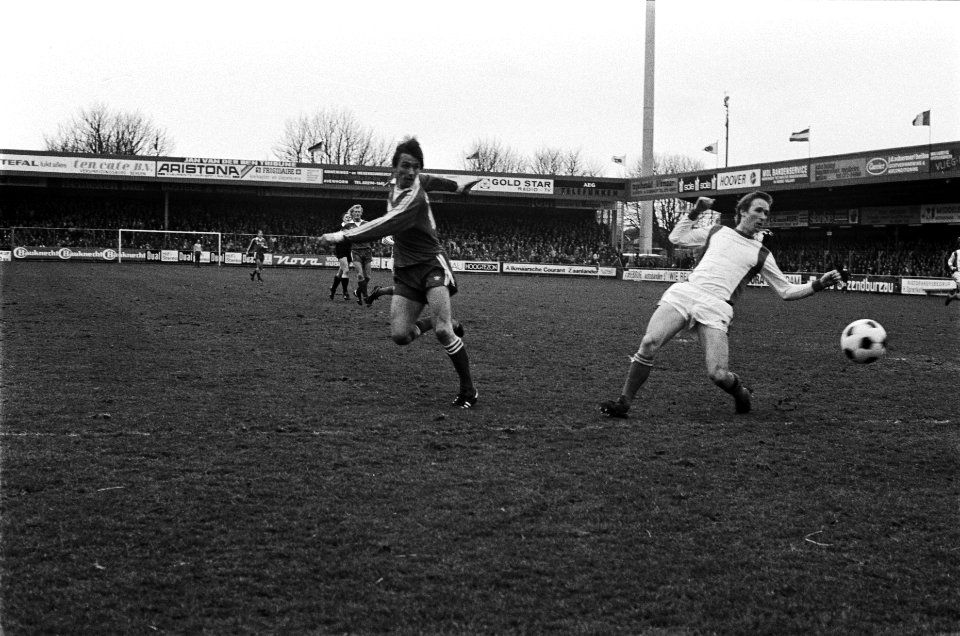AZ67 tegen Spart 1-2, Van Marwijk scoort het enige doelpunt voor AZ, Bestanddeelnr 929-6322