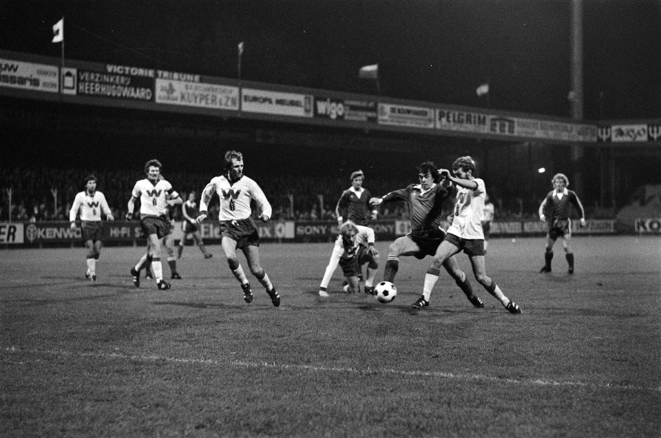 AZ67 tegen Wageningen 4-1 (KNVB-beker) spelmomenten, Bestanddeelnr 930-0030