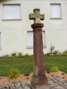Azerailles (M-et-M) croix de chemin (1)