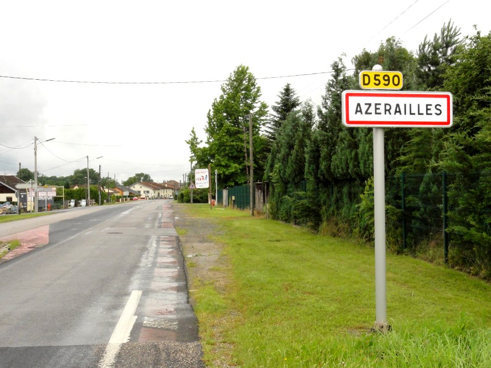 Azerailles (M-et-M) city limit sign