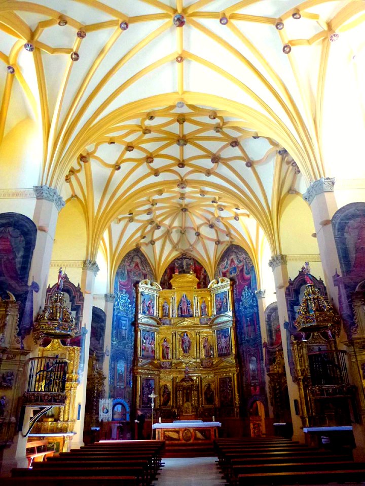 Autol - Iglesia de San Adrián y Santa Natalia, interior 10