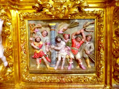 Autol - Iglesia de San Adrián y Santa Natalia, retablo del Santo Cristo 08