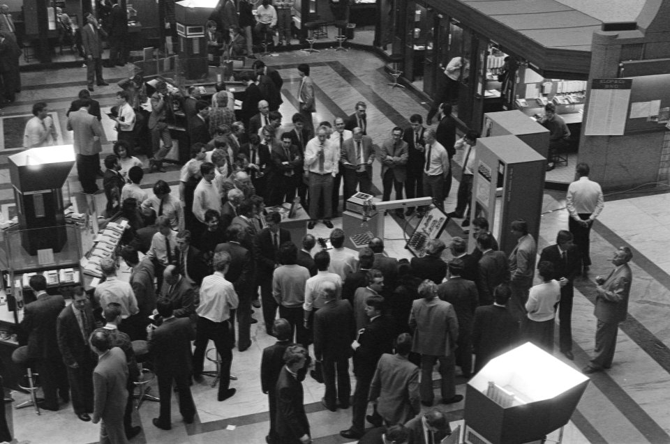 Automatiseringsbedrijf Aalberts op Amsterdam Effectenbeurs geintroduceerd overz, Bestanddeelnr 933-9367