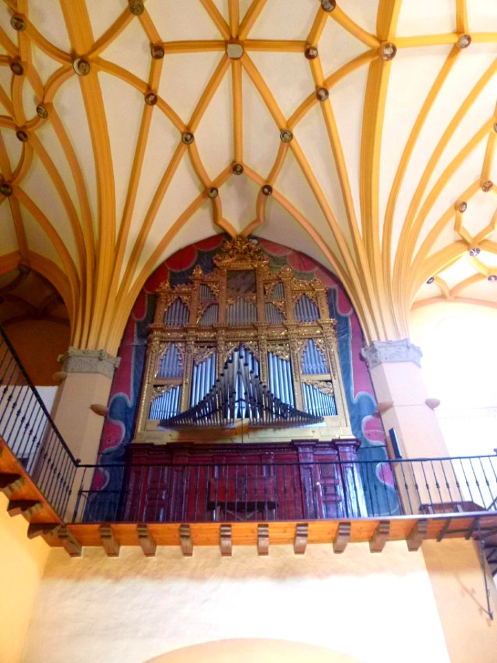 Autol - Iglesia de San Adrián y Santa Natalia, interior 01