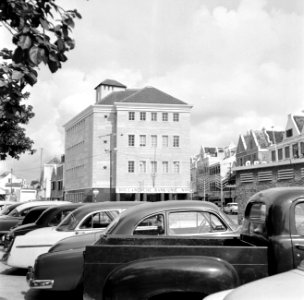 Auto's in Willemstad, Bestanddeelnr 252-2864