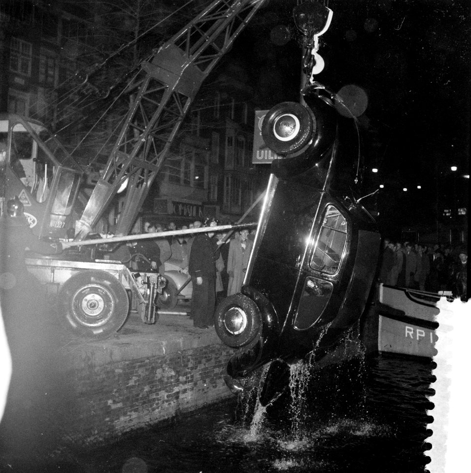 Auto in de AmsteL, Bestanddeelnr 909-1529