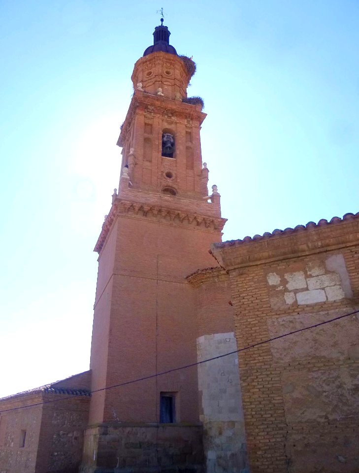 Autol - Iglesia de San Adrián y Santa Natalia 01