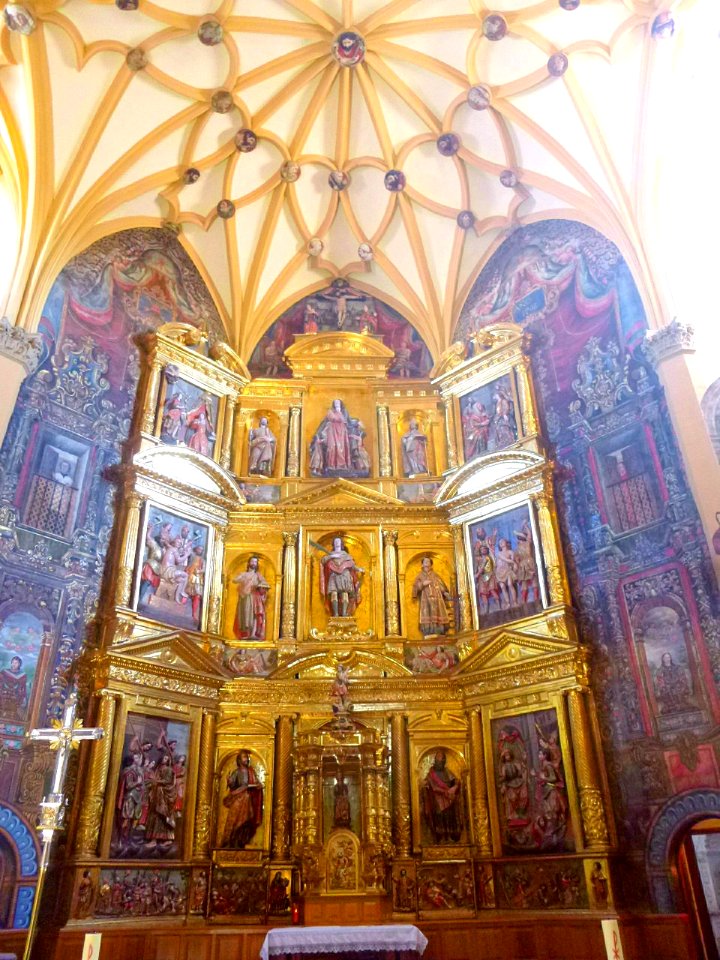 Autol - Iglesia de San Adrián y Santa Natalia, retablo mayor 1