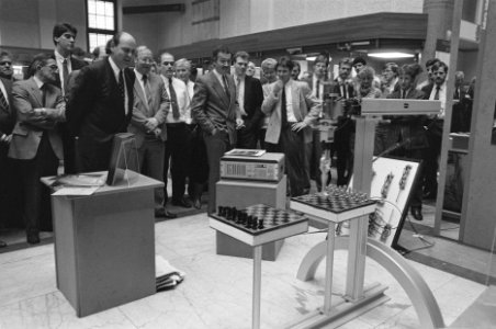 Automatiseringsbedrijf Aalberts op Amsterdam Effectenbeurs geintroduceerd schaa, Bestanddeelnr 933-9366