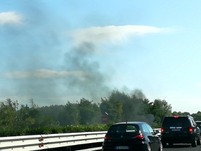 Auto in fiamme - A4 2017 10