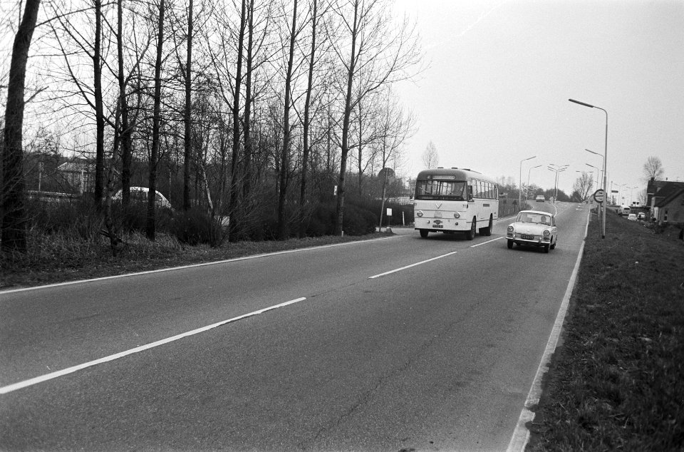 Autobussen, Bestanddeelnr 924-4225