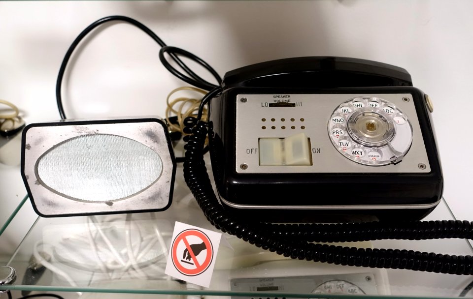 Automatic Electric AE 880 speakerphone - Telephone Museum - Waltham, Massachusetts -DSC08204