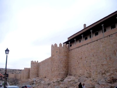Avila - Murallas, Paseo del Rastro 8